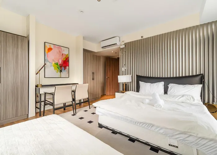 East Glory Center 2br Near Of Dreams, Airport, Okada, And Moa Open 4*